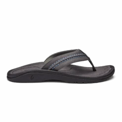 OluKai Hokua - Pavement