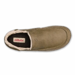 OluKai Moloā Slipper-Clay / Dk Java 11 OluKai Moloā Slipper-Clay / Dk Java -Urban Sneaker Hub 10252 1048 004 M MOLOASLIPPER ClayDkJava 08c83bbb 5108 4909 82df cb28262a64b5