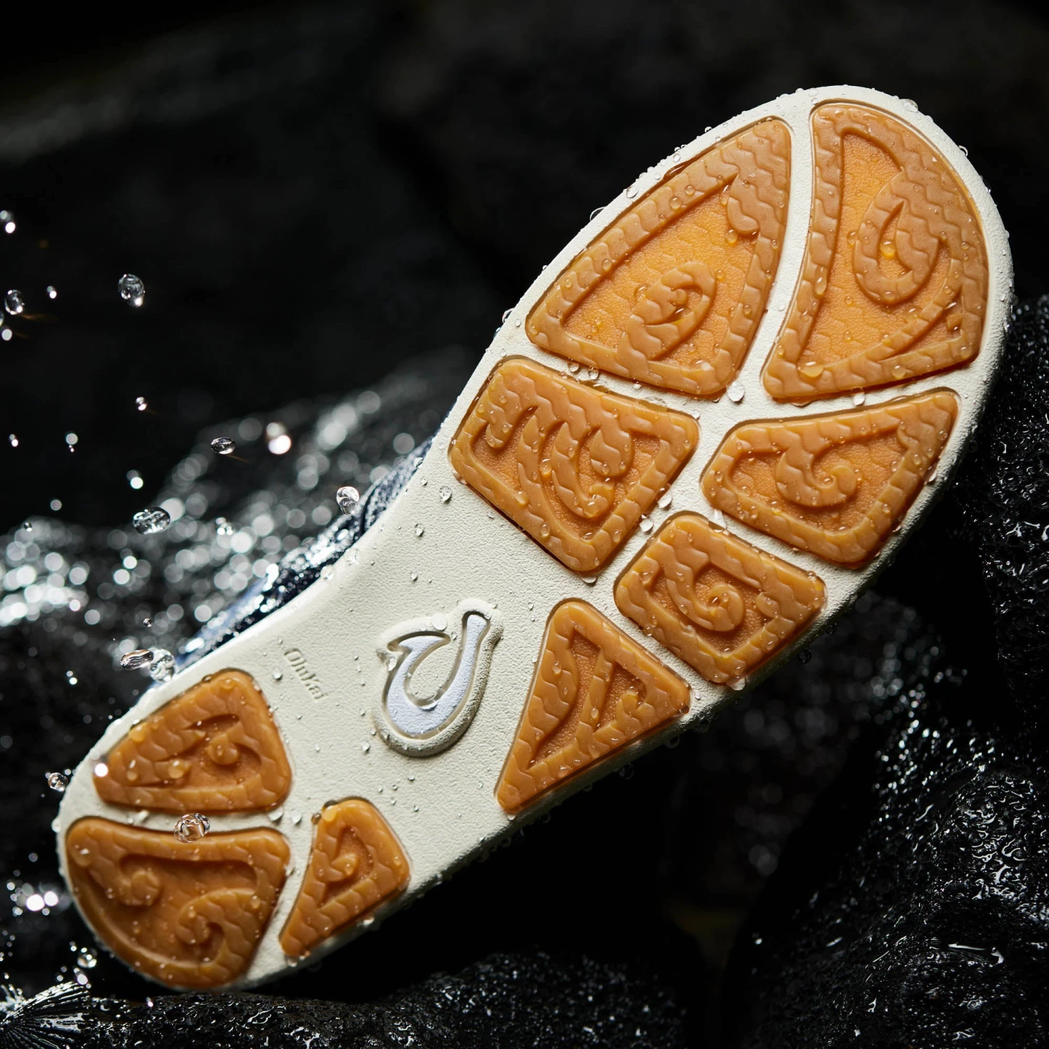 OluKai Nohea Moku - Deepest Depths / White Sand 11 OluKai Nohea Moku - Deepest Depths / White Sand - Image 9