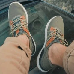 OluKai Mio Lī - Hunter / Lava Rock 15 OluKai Mio Lī - Hunter / Lava Rock -Urban Sneaker Hub 10440 HGLR 201 1