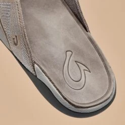 OluKai Tuahine - Stone -Urban Sneaker Hub 10465 4Q4Q 202