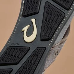 OluKai Tuahine - Stone -Urban Sneaker Hub 10465 4Q4Q 203