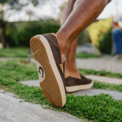 OluKai Lae'ahi Lauhala-Dark Java 12 OluKai Lae'ahi Lauhala-Dark Java -Urban Sneaker Hub 10486 4848 204