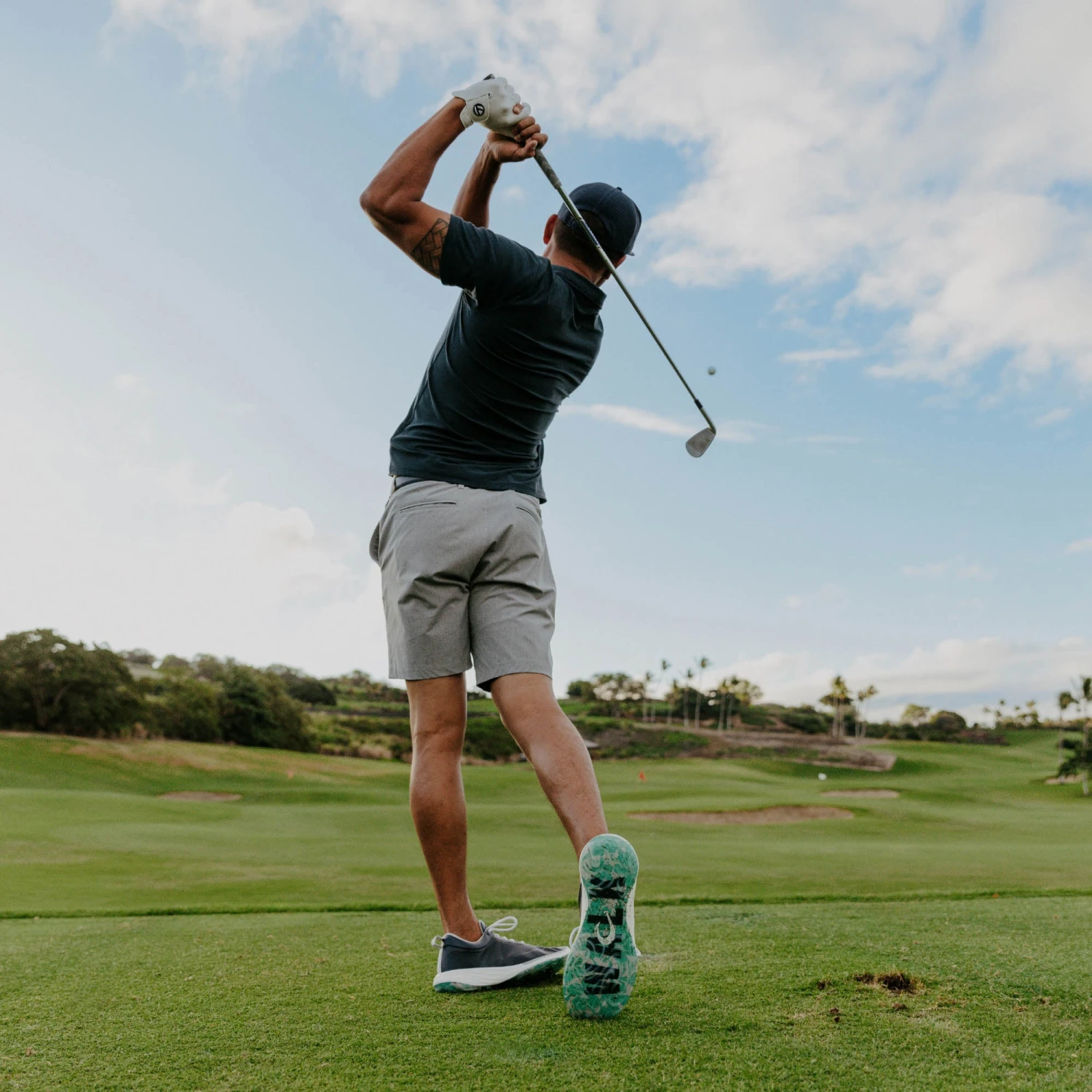 OluKai Mākena WP - Mood Indigo 4 OluKai Mākena WP - Mood Indigo - Image 2