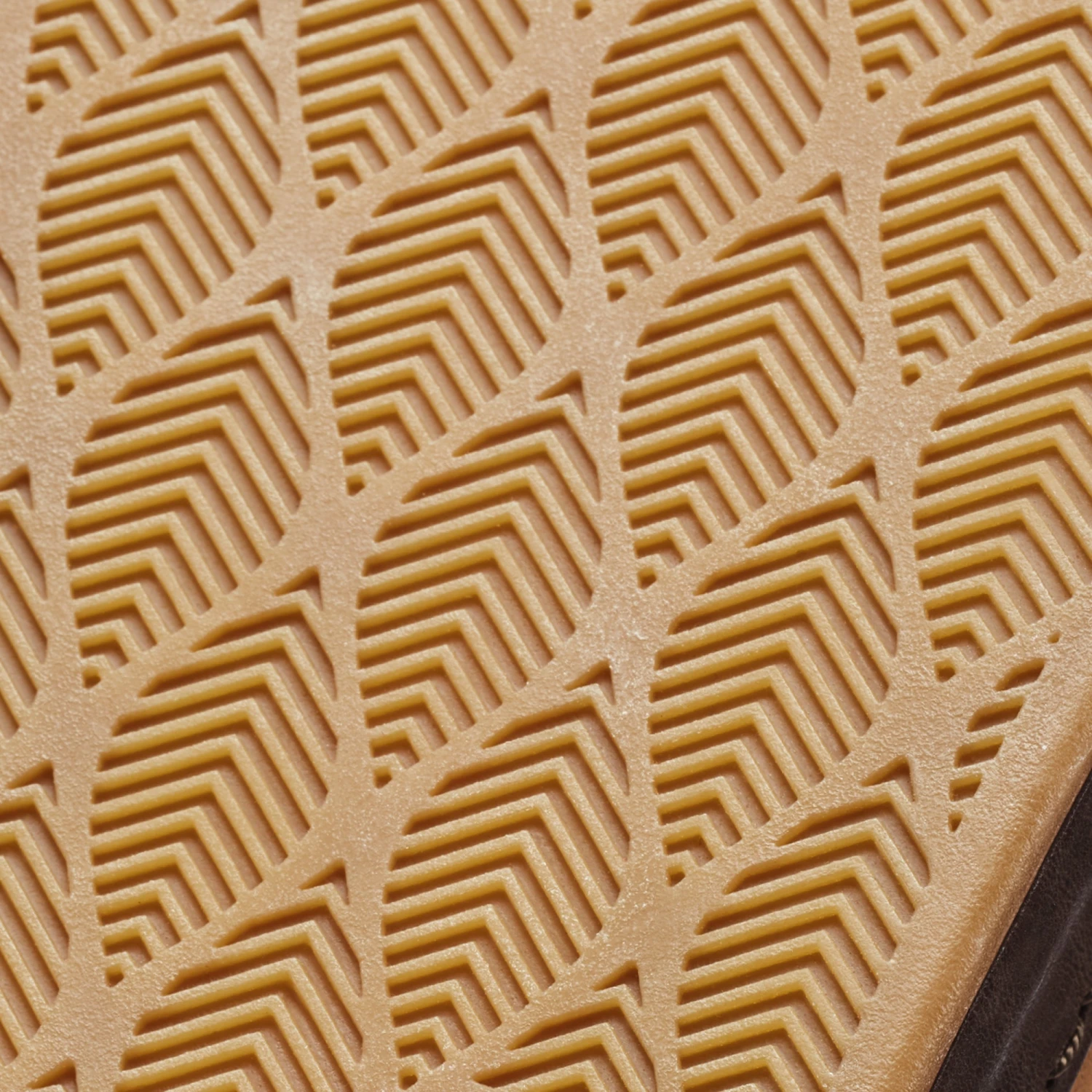 OluKai Kuʻu-Toffee / Dark Java 10 OluKai Kuʻu-Toffee / Dark Java - Image 8