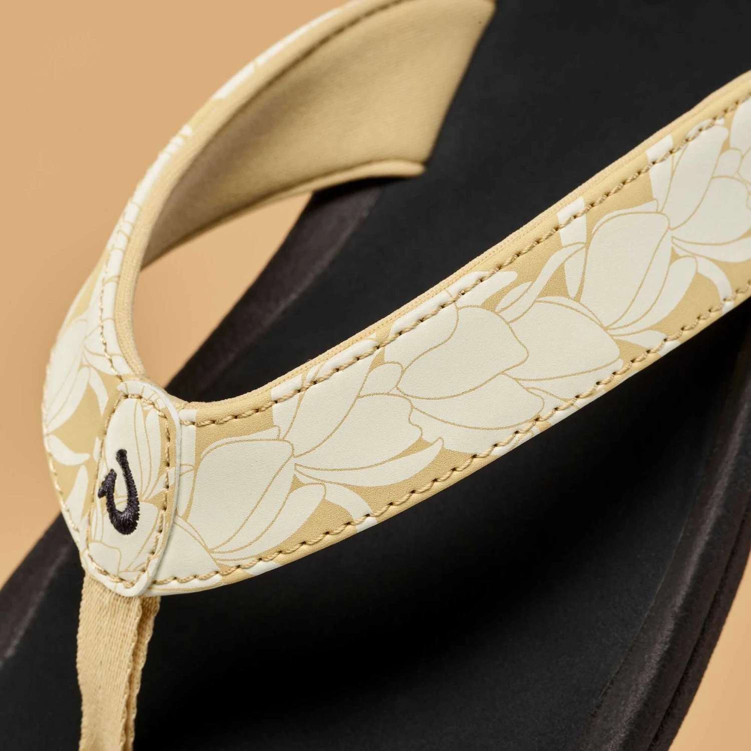 OluKai ‘Ohana - Toasted Coconut / Pa‘i 5 OluKai ‘Ohana - Toasted Coconut / Pa‘i - Image 3