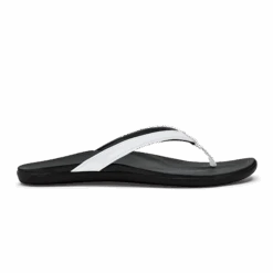 OluKai Ho‘ōpio - White / Onyx