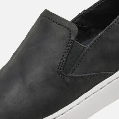 OluKai Pehuea Leather-Onyx / Onyx 14 OluKai Pehuea Leather-Onyx / Onyx -Urban Sneaker Hub 20329 OXOX 101