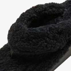 OluKai Kīpe'a Heu - Black 13 OluKai Kīpe'a Heu - Black -Urban Sneaker Hub 20464 40V2 101