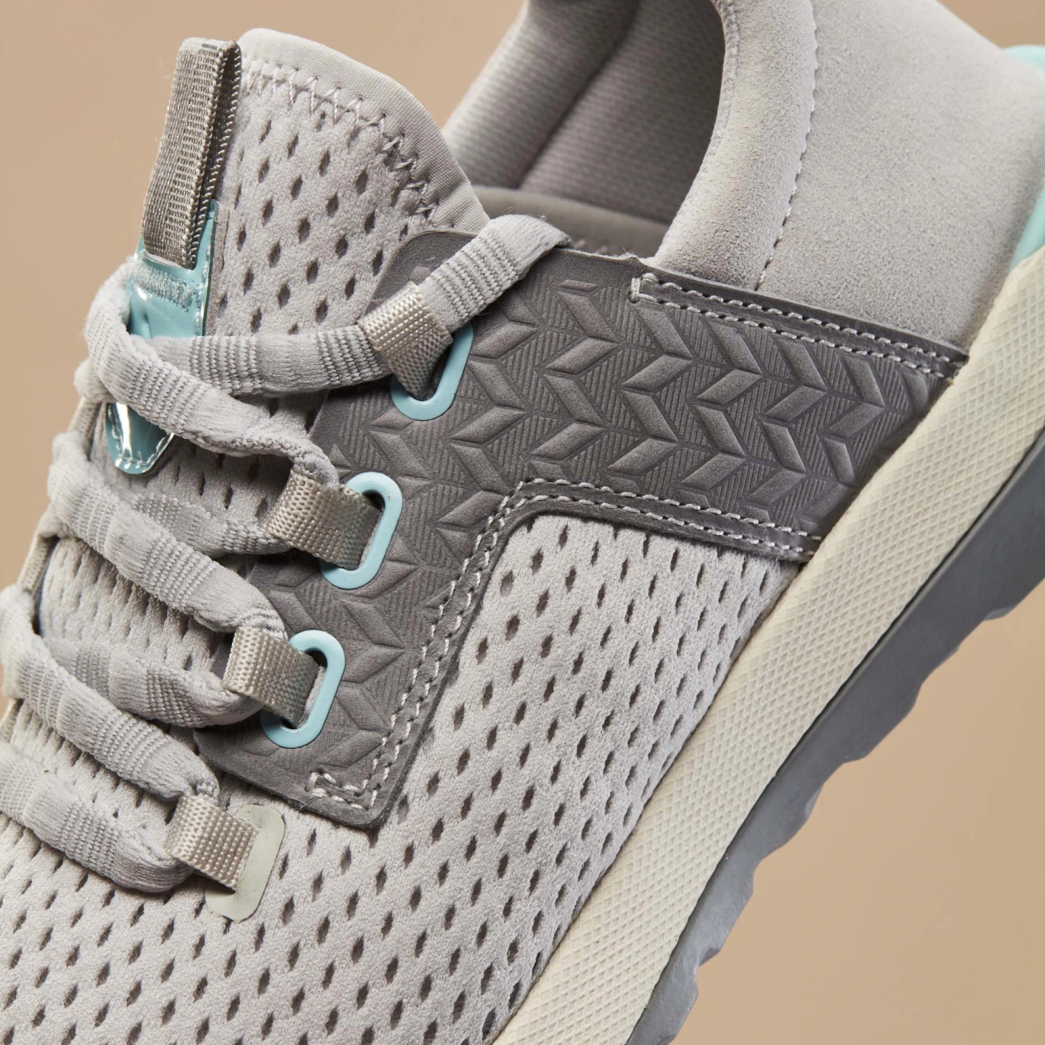 OluKai Wailuku - Mist Grey 5 OluKai Wailuku - Mist Grey - Image 3