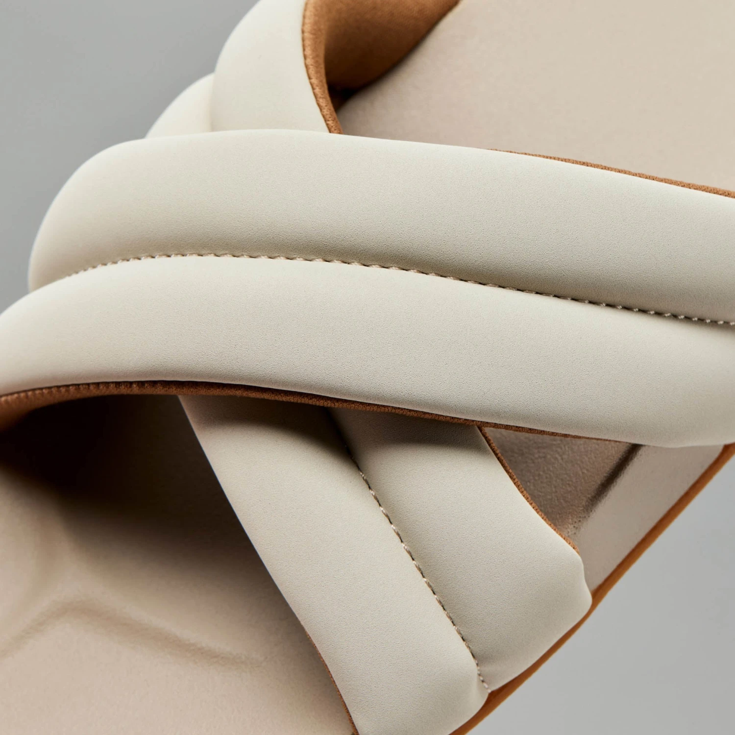 OluKai Hila - Cloudy 5 OluKai Hila - Cloudy - Image 3