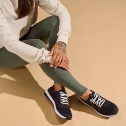 OluKai Huia - Black 16 OluKai Huia - Black -Urban Sneaker Hub 20492 4040 102 W HUIA BlackBlack