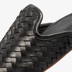 OluKai Mi‘i-Onyx / Onyx 12 OluKai Mi‘i-Onyx / Onyx -Urban Sneaker Hub 20495 OXOX 101