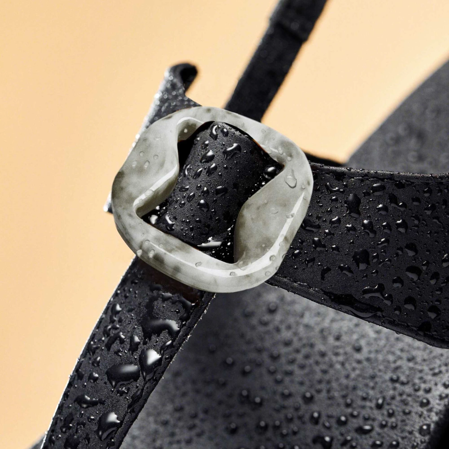 OluKai La‘i T–Bar - Lava Rock / Lava Rock 5 OluKai La‘i T–Bar - Lava Rock / Lava Rock - Image 3