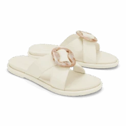 OluKai La‘i Slide - White Sand 12 OluKai La‘i Slide - White Sand -Urban Sneaker Hub 20511 WSWS 003 W LAISLIDE WhiteSandWhiteSand