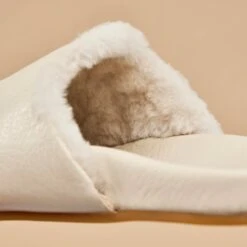 OluKai Kōnea - Bone -Urban Sneaker Hub 20522 1919 203