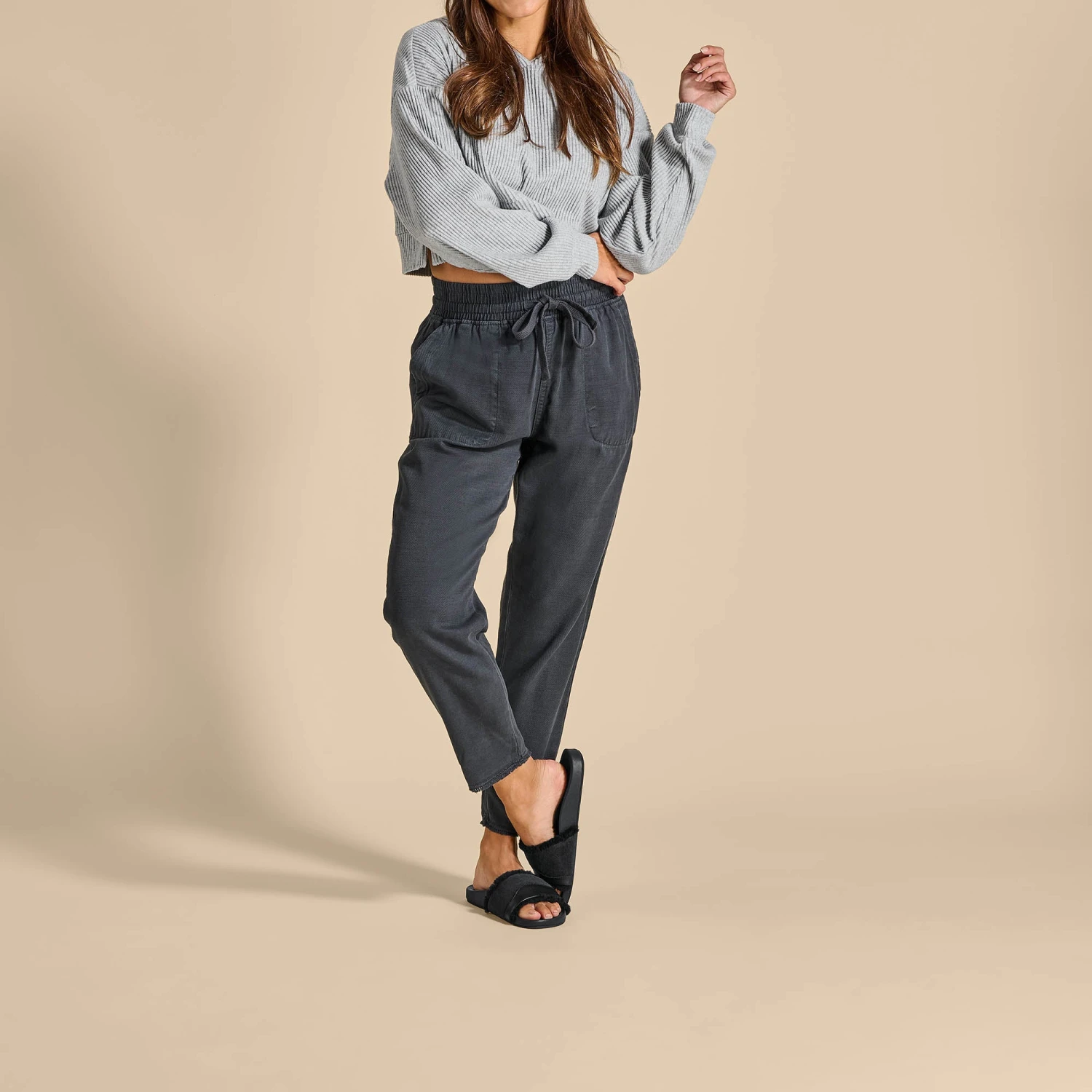 OluKai Hō‘ala Slide - Black 8 OluKai Hō‘ala Slide - Black - Image 6