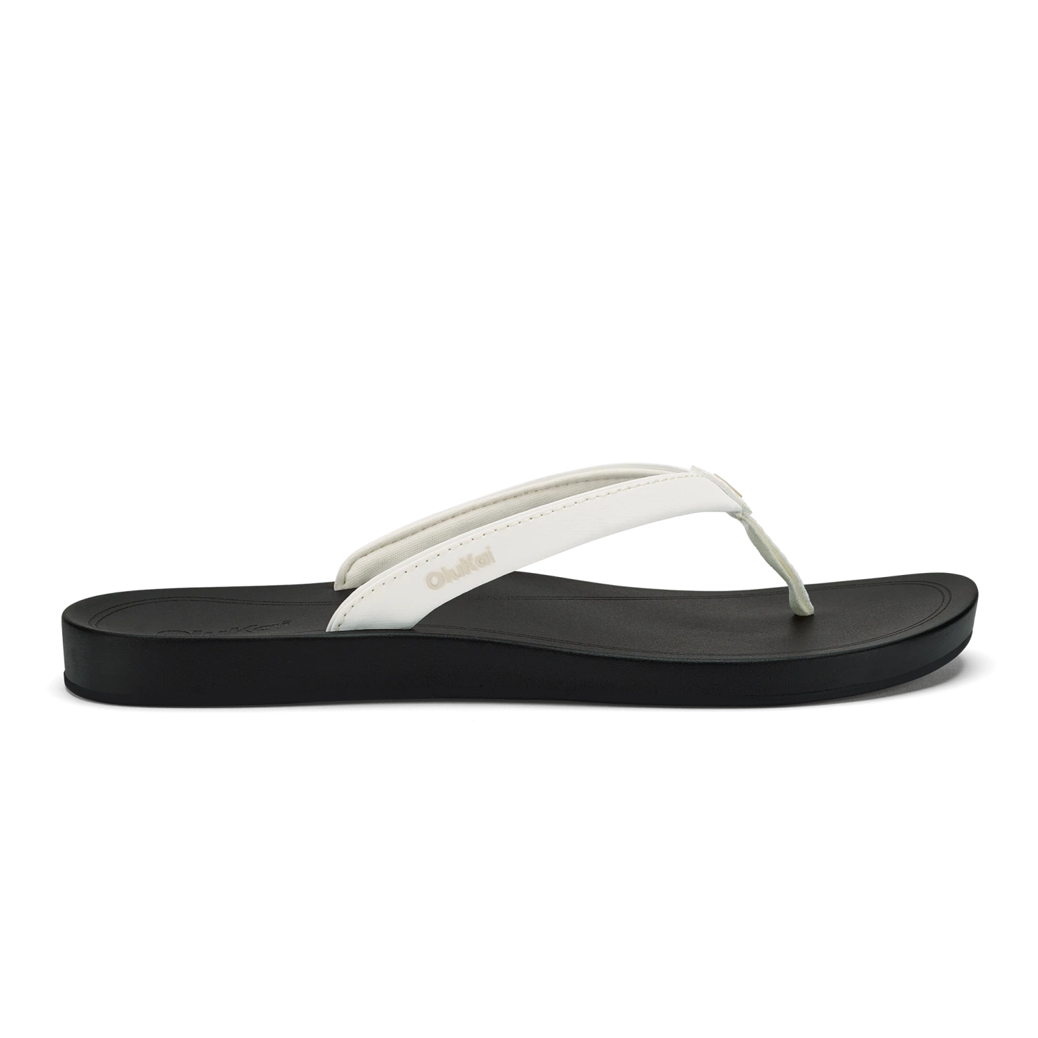 OluKai ‘Uiki - Bright White / Lava Rock 3 OluKai ‘Uiki - Bright White / Lava Rock
