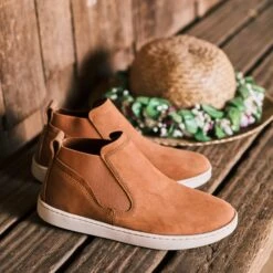 OluKai Pehuea Mid-Fox / Fox -Urban Sneaker Hub 20546 FXFX 04