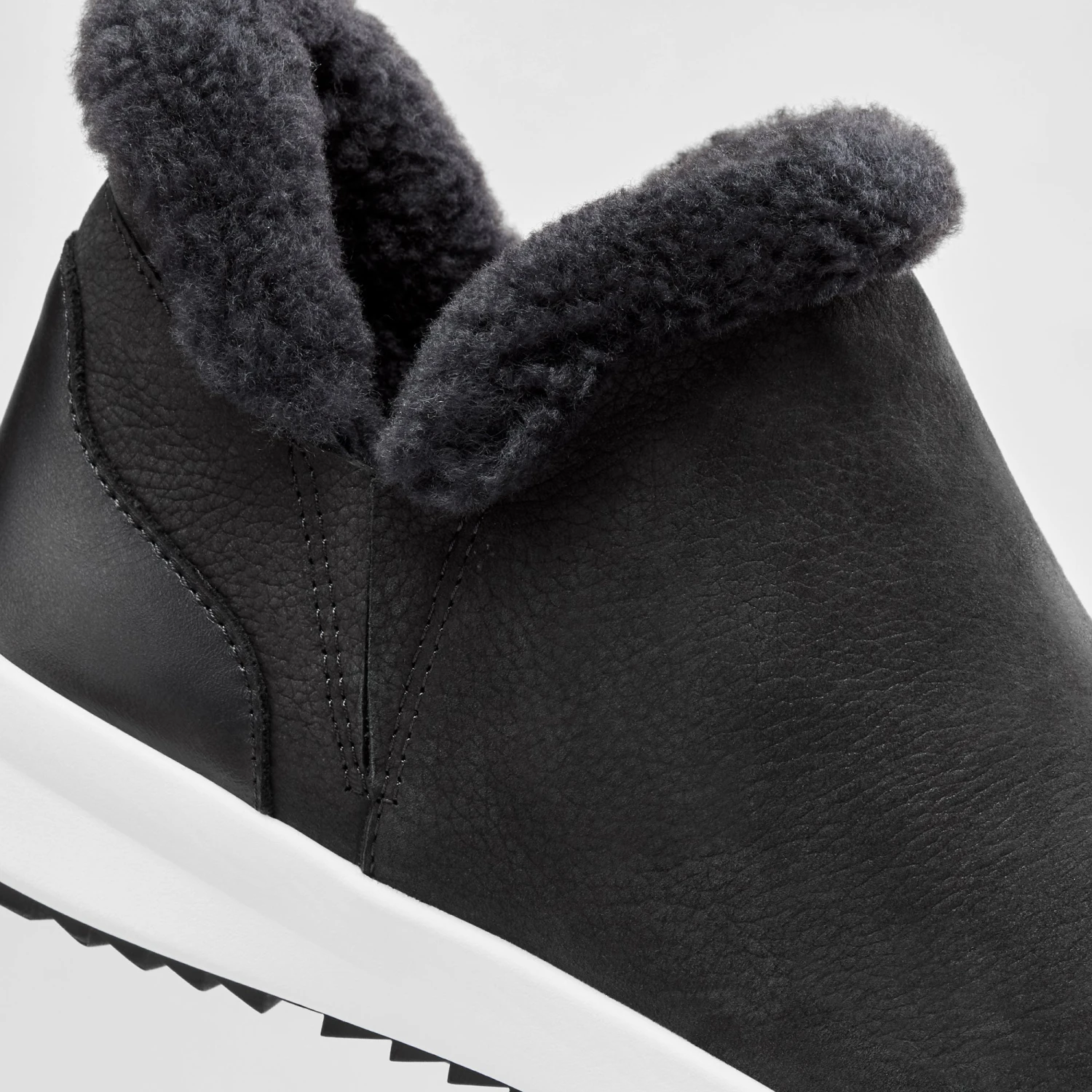 OluKai Kāmau-Lava Rock 5 OluKai Kāmau-Lava Rock - Image 3