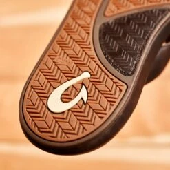 OluKai ‘Ilikai - Dark Wood -Urban Sneaker Hub Ilikai 1