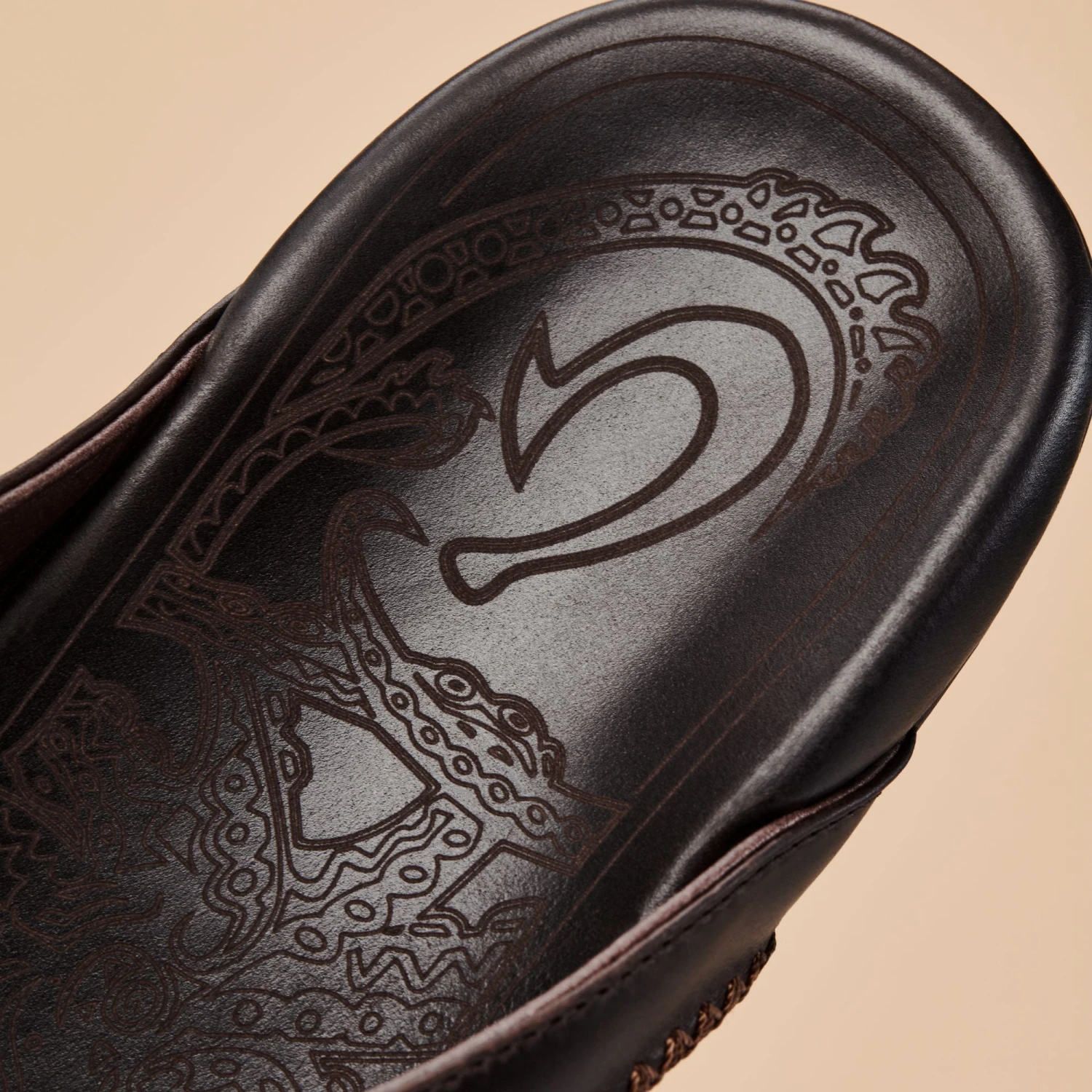 OluKai Mea Ola - Dark Java 8 OluKai Mea Ola - Dark Java - Image 6