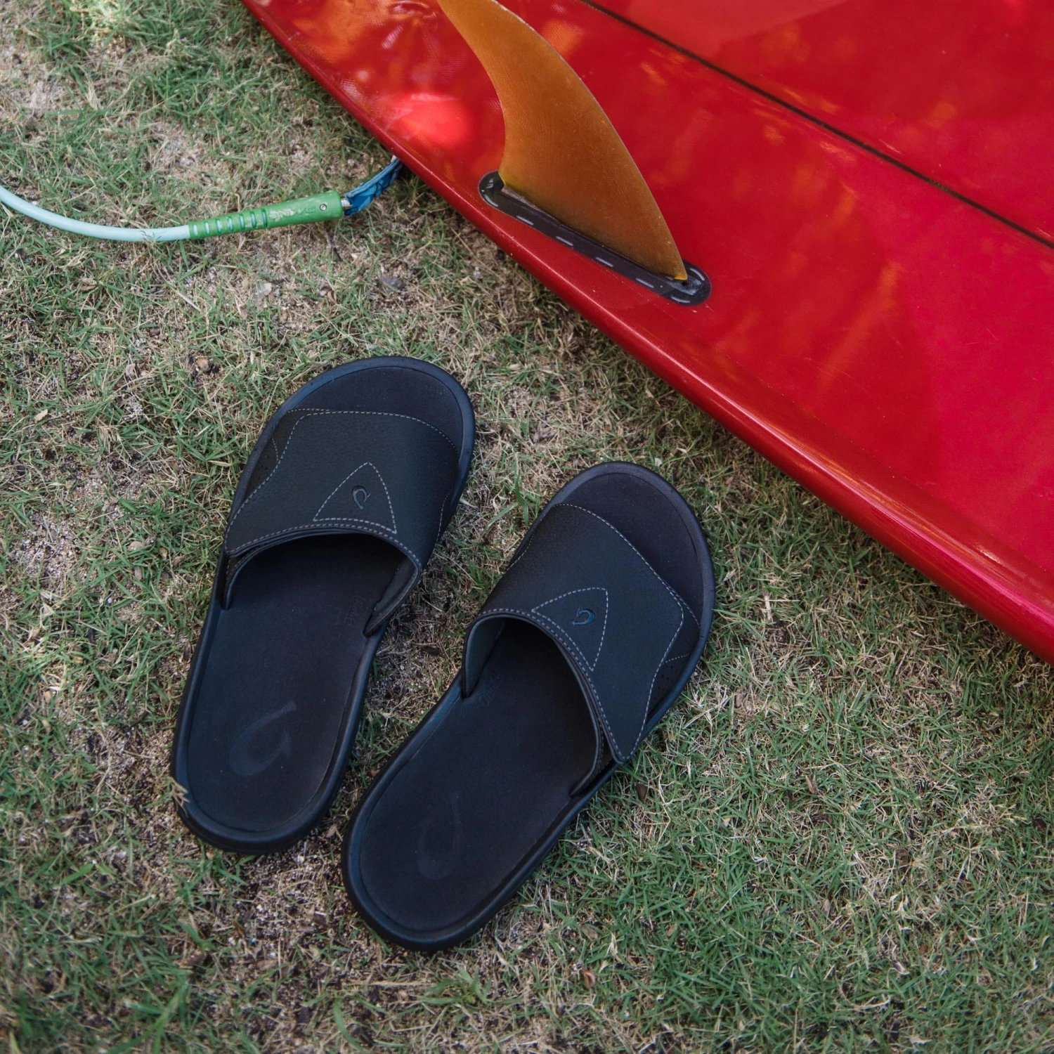 OluKai Nalu Slide - Black 7 OluKai Nalu Slide - Black - Image 5